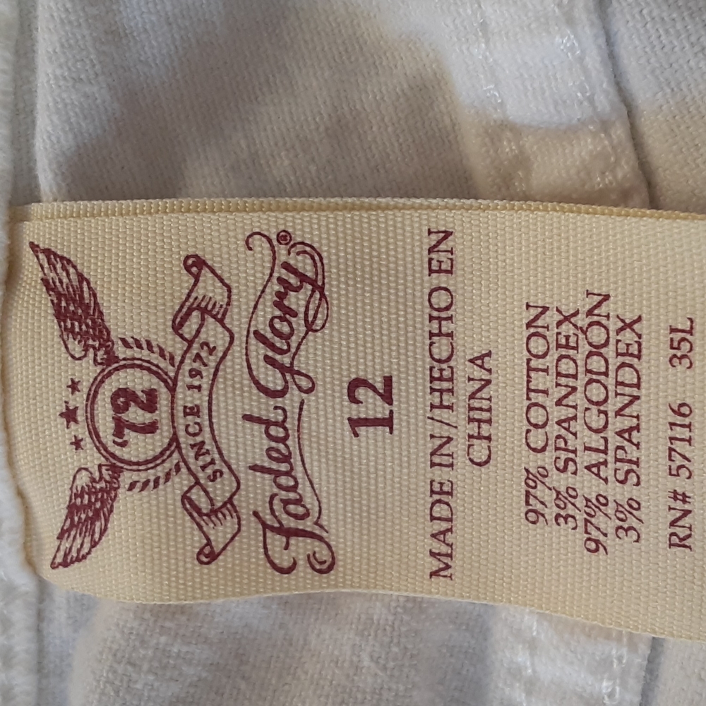 Faded Glory Womens White Bermuda Shorts - Picture 6 of 8